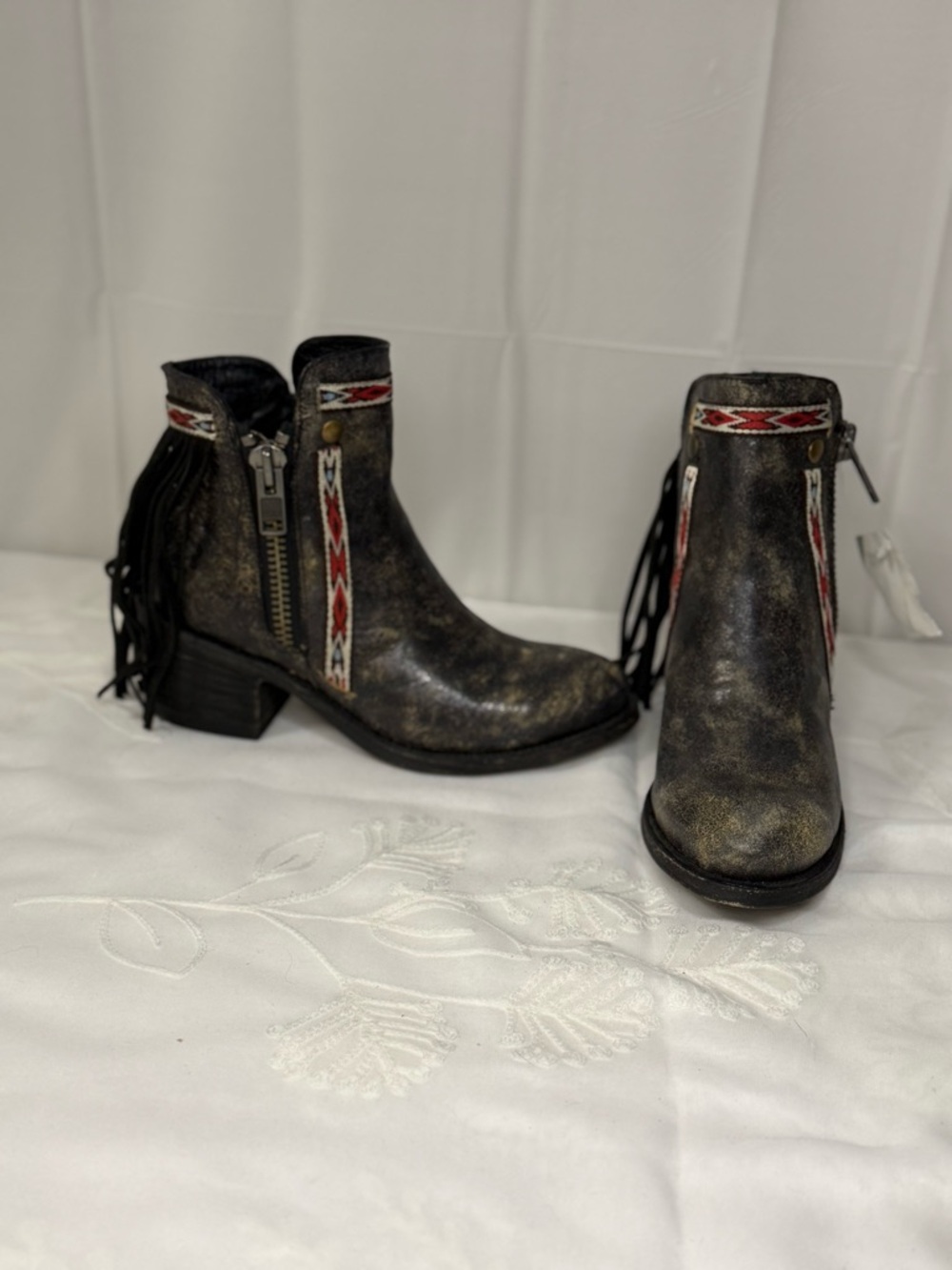 NWT Corral Distressed Black Fringe Ankle Boots with Southwestern Trim - Picture 4 of 11